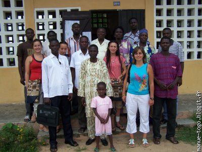 Enseignants de l'EPP Salimde, membres d'AVECS et bénévoles